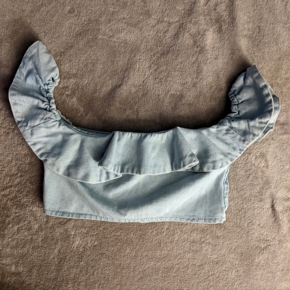 Twelve by OnTwelfth Denim Crop Top Size Medium - Picture 1 of 8